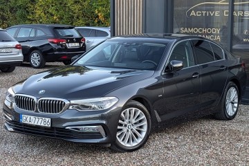 BMW Seria 5 520d xDrive Luxury Line